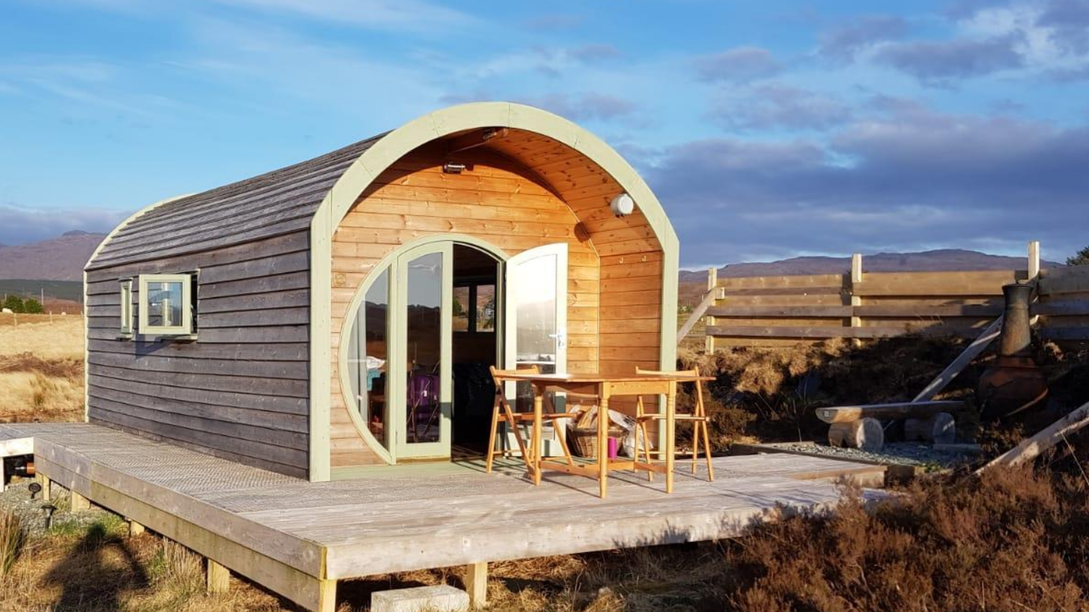 Unusual & Romantic Countryside Retreats For Your October Staycation