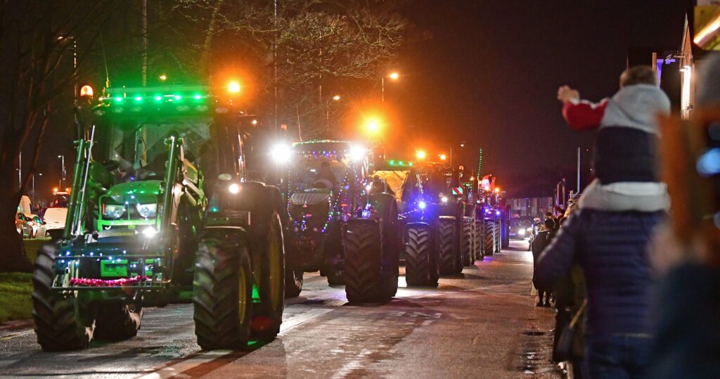 Festive farmers raise spirits with Christmas tractor conveys